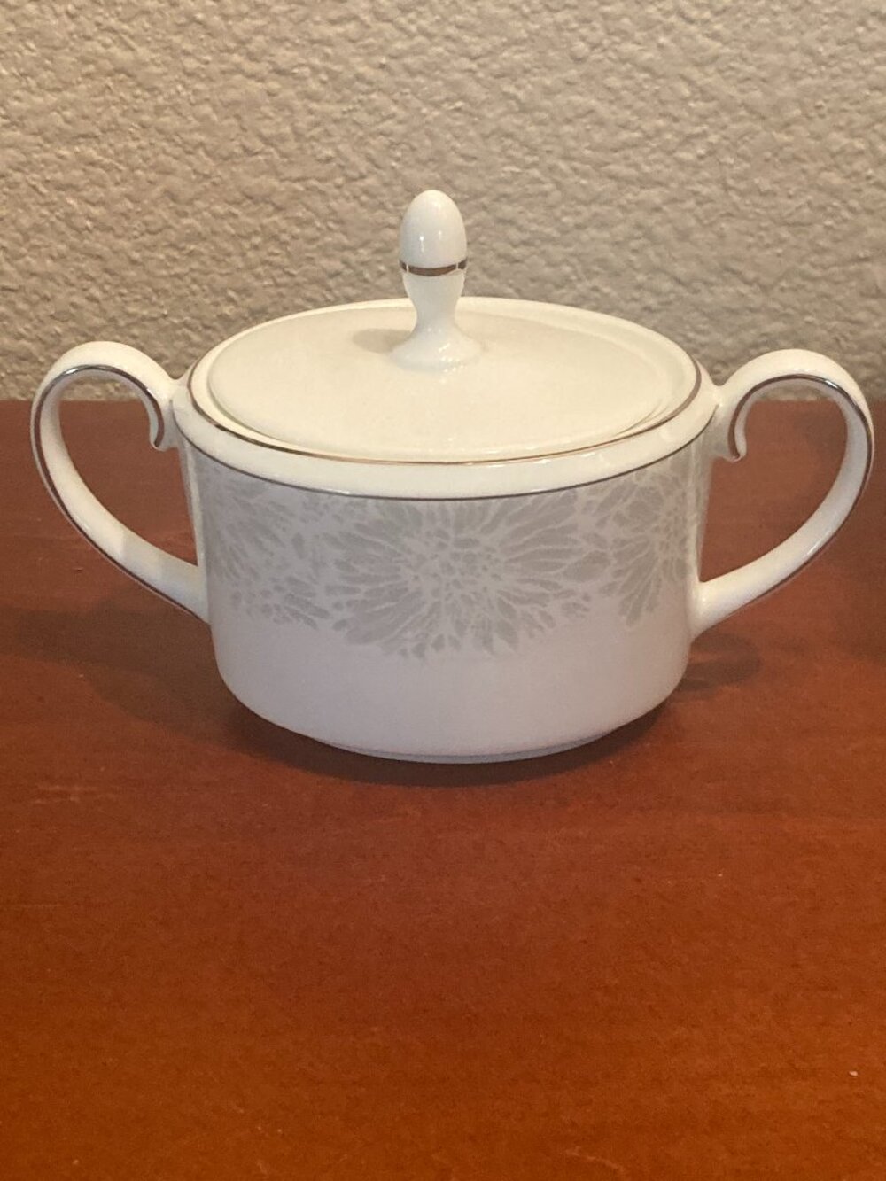 Vera Wang by 'Wedgewood' Covered Sugar Bowl